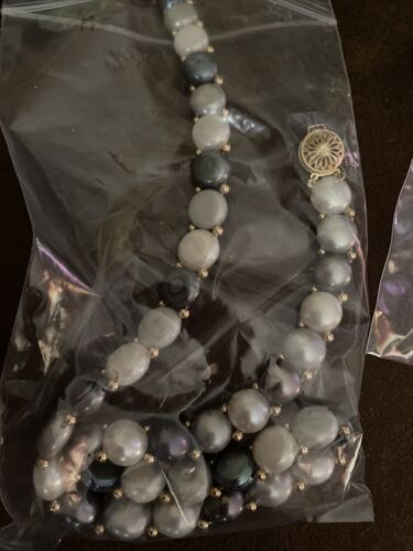 Pearl Necklace/bracelet