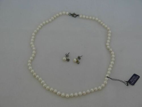 Nice Set Of Freshwater Pearls Necklace & Earrings Set Ls-26