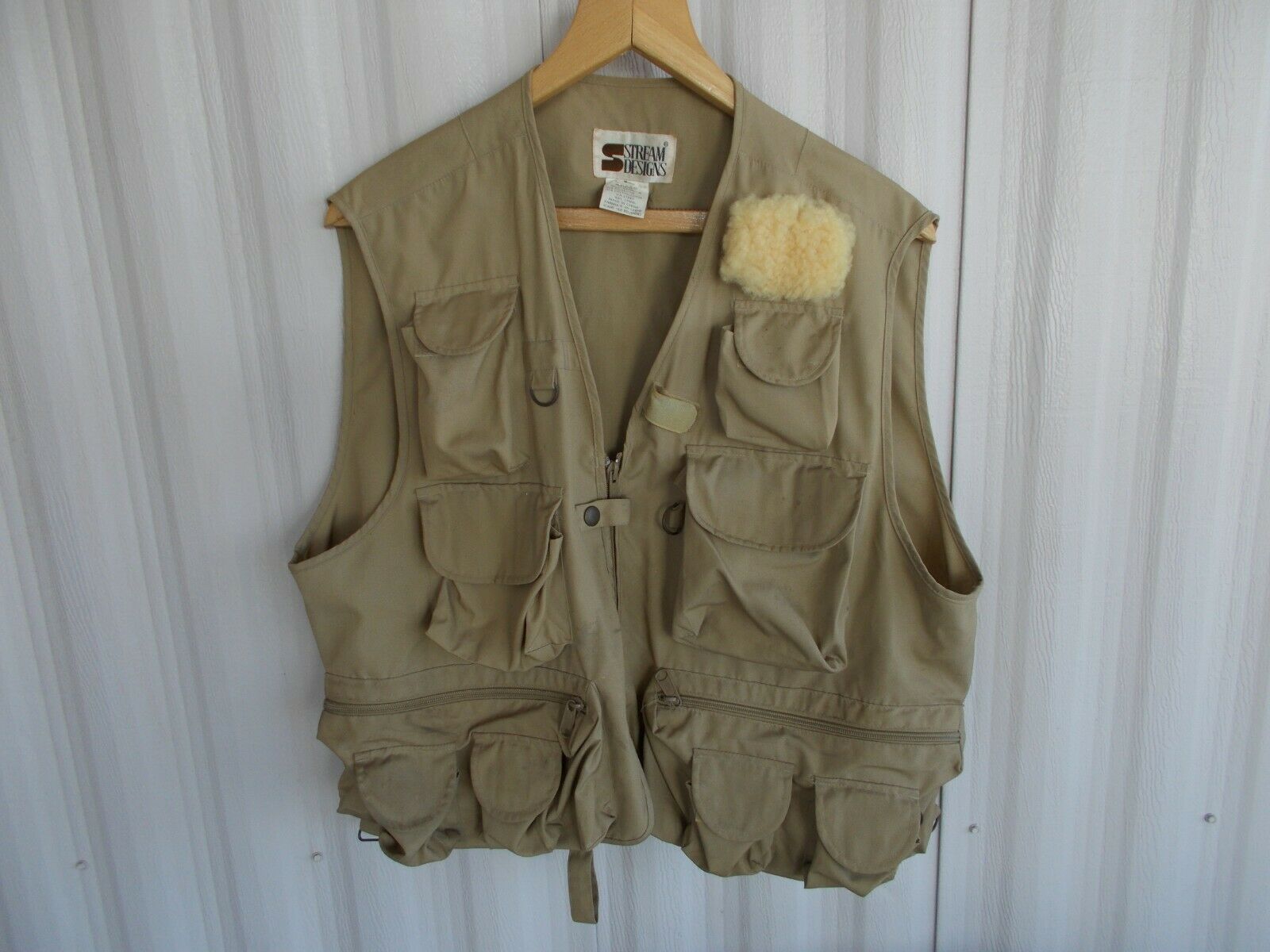 Stream Designs Mens M Medium Light Brown 18 Pocket Fishing Vest