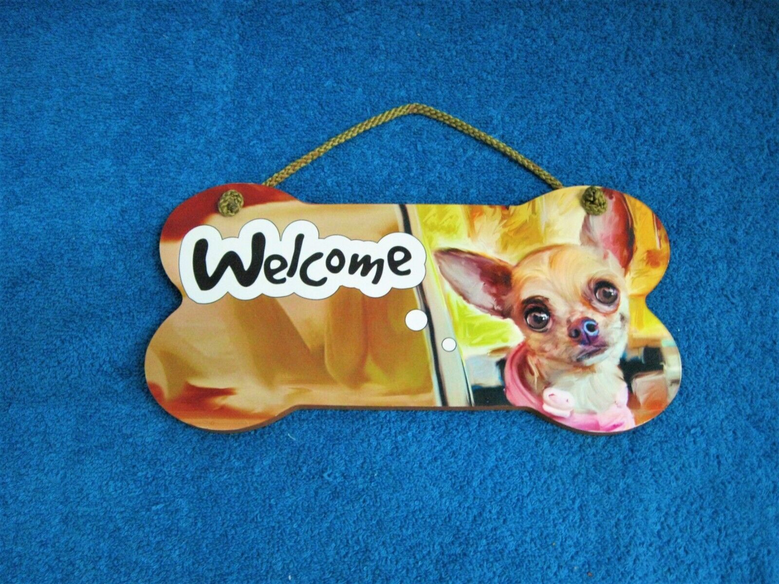 Chihuahua Dog Welcome Sign Wall Decor Hanging Plaque Bone Shape Design - Nice !